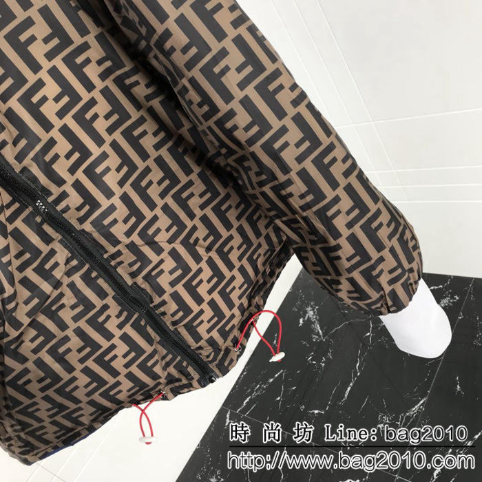 FENDI芬迪 專櫃同步 18秋冬新款 FF圖案 男款兩面穿棉服 ydi2218